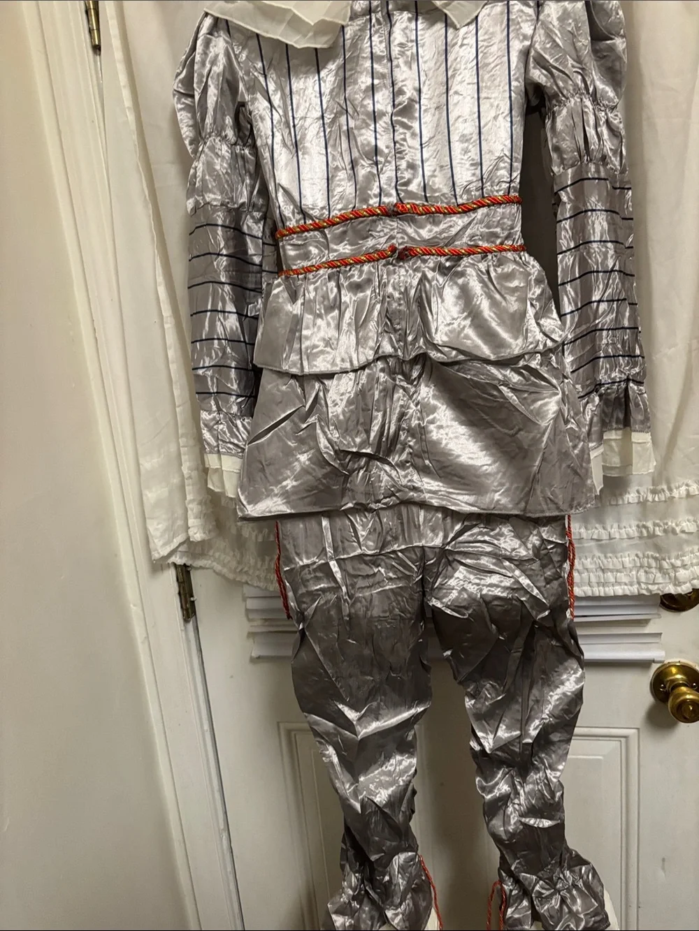 Besser Bay original goods pennywise silver Clown Kids Costume